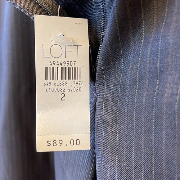 Womens Ann Taylor Loft dress pants. Size 2. - Picture 4 of 4